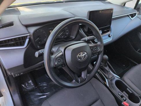 Used 2023 Toyota Corolla LE image 10
