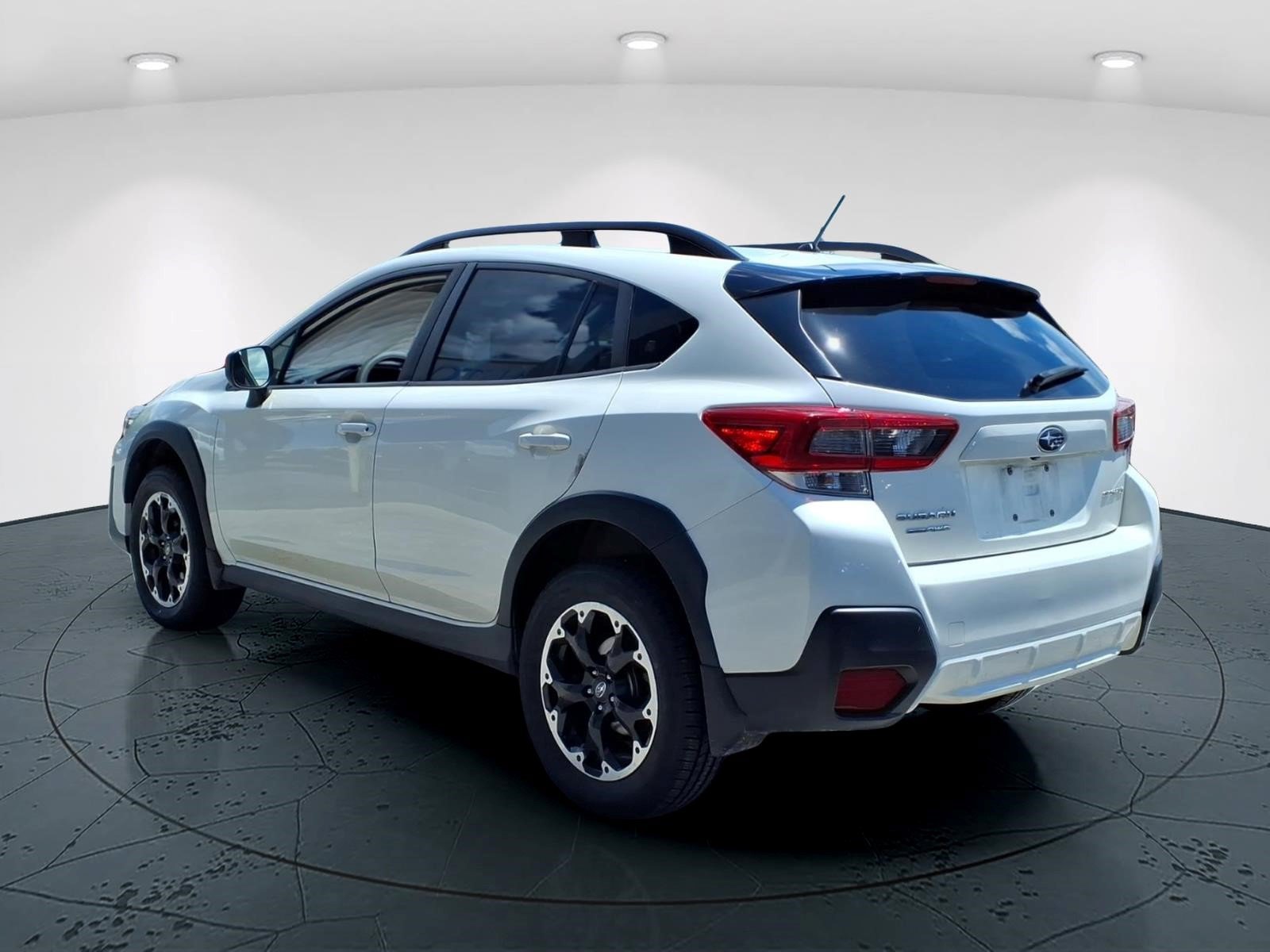 Used 2023 Subaru Crosstrek 2.0i AWD/4WD image 4