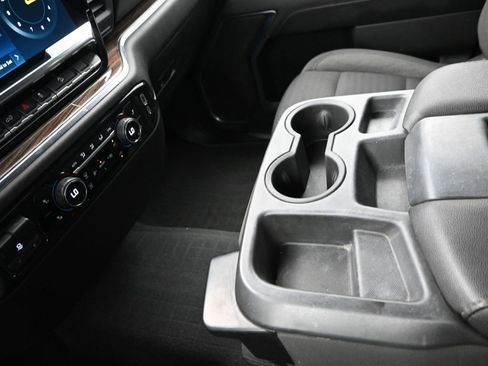 Used 2024 Chevrolet Silverado 2500 LT AWD/4WD image 22