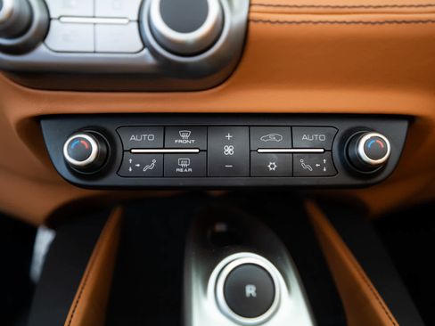 Certified 2019 Ferrari Portofino image 26