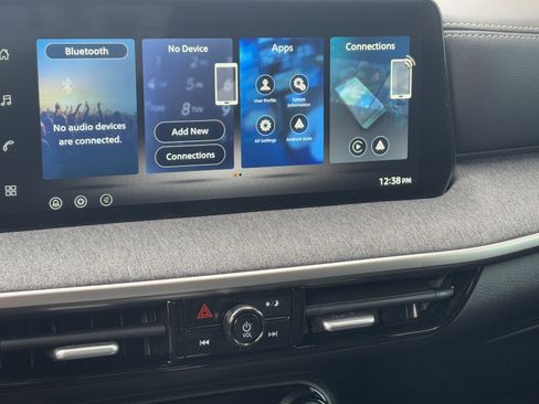 New 2026 Nissan Kicks SV image 24