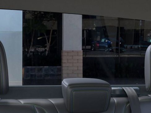 New 2025 Ford Maverick Lobo image 24