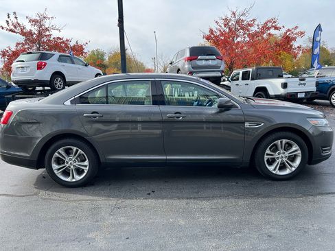 Used 2019 Ford Taurus SEL w/ Equipment Group 201A image 7