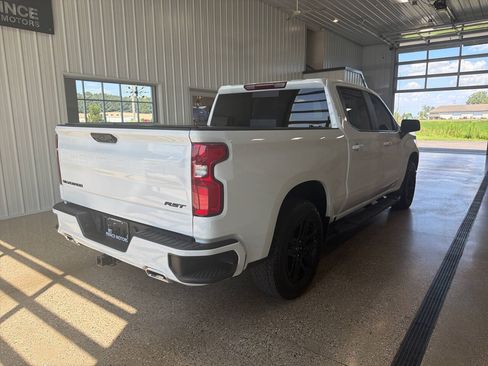 Used 2024 Chevrolet Silverado 1500 RST w/ Convenience Package II AWD/4WD image 4