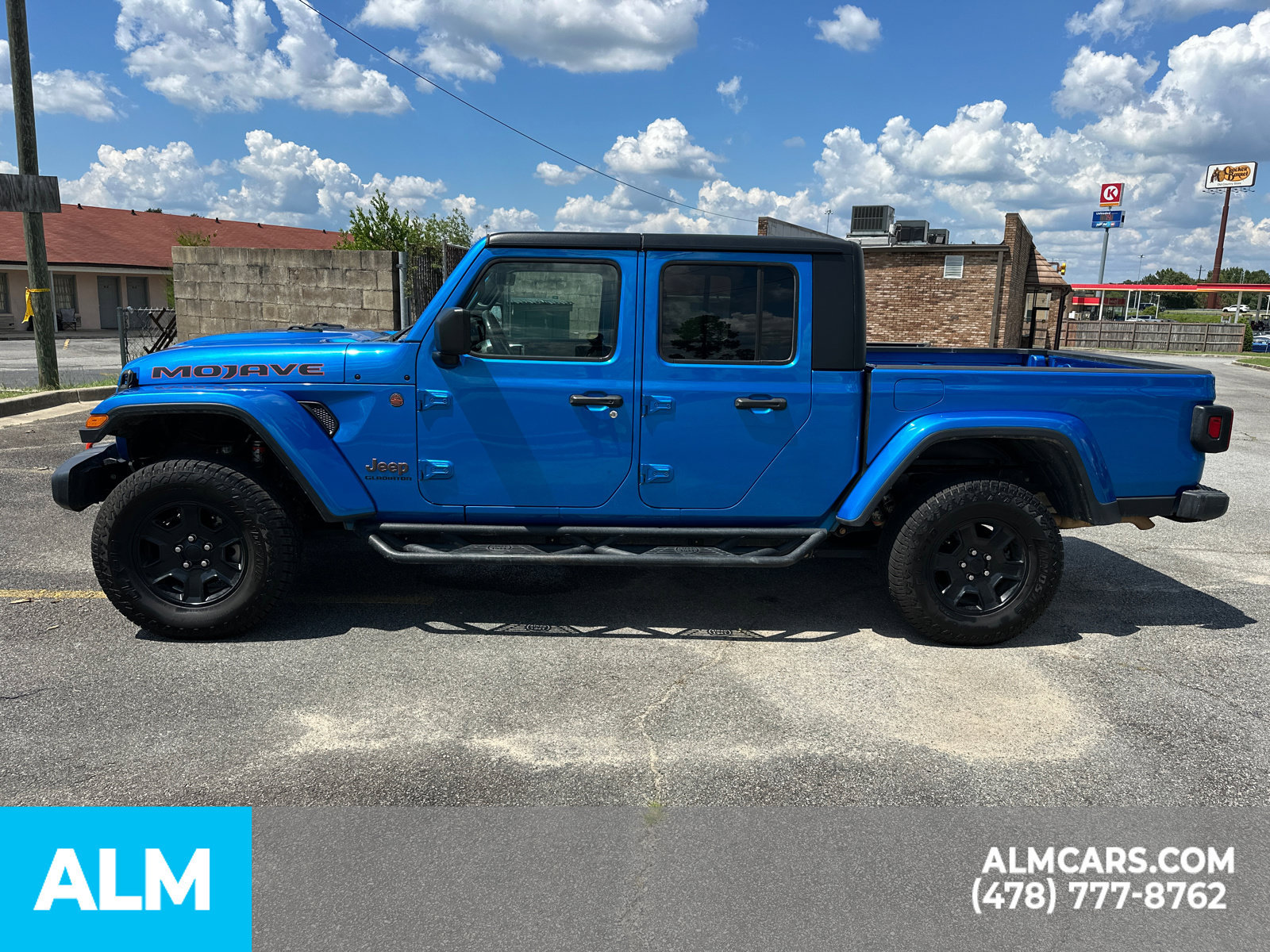 Used 2022 Jeep Gladiator Mojave w/ Cold Weather Group AWD/4WD image 9