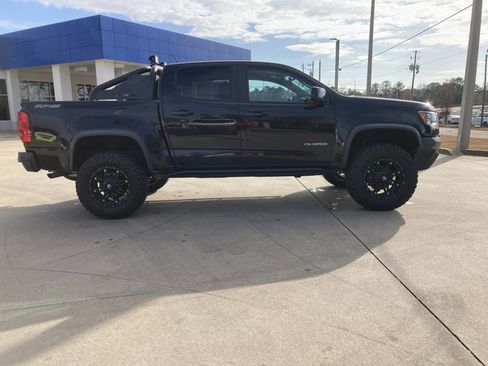 Used 2019 Chevrolet Colorado ZR2 image 5