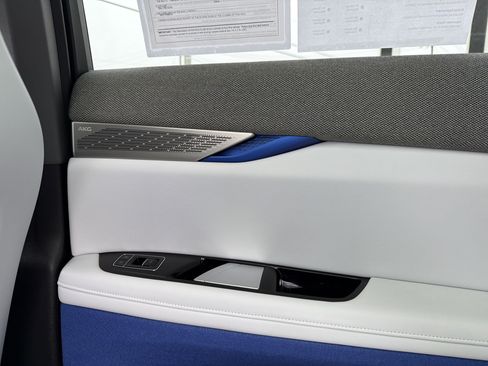 Certified 2025 Cadillac Optiq Luxury 1 w/ LPO, Floor Liner Package image 25