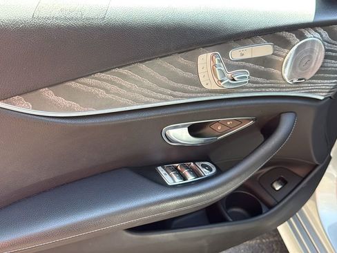 Used 2021 Mercedes-Benz E 350 4MATIC Sedan image 20