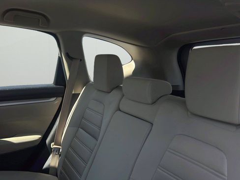Used 2018 Honda CR-V LX image 22