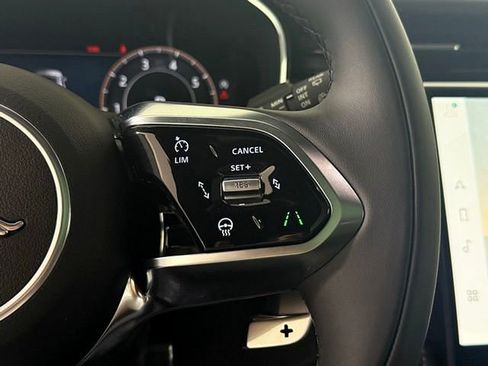 New 2026 Jaguar F-PACE R-Dynamic S image 22