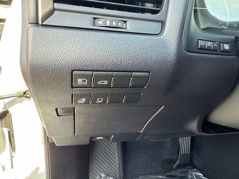 Used 2022 Lexus RX 350 FWD w/ Premium Package image 32