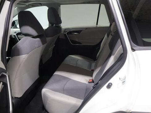 Certified 2024 Toyota RAV4 XLE w/ Convenience Package AWD/4WD image 18