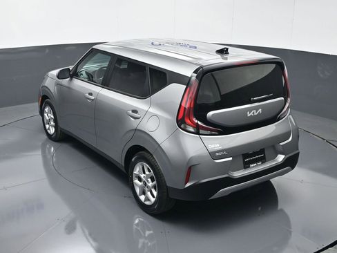 Certified 2025 Kia Soul LX w/ LX Technology Package image 48