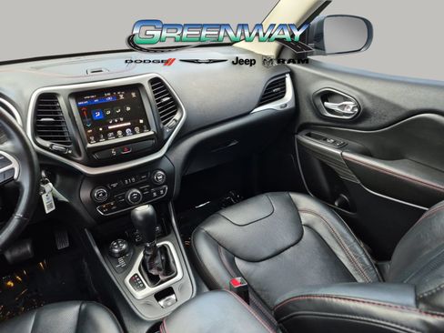 Used 2016 Jeep Cherokee Trailhawk w/ Leather Interior Group AWD/4WD image 15