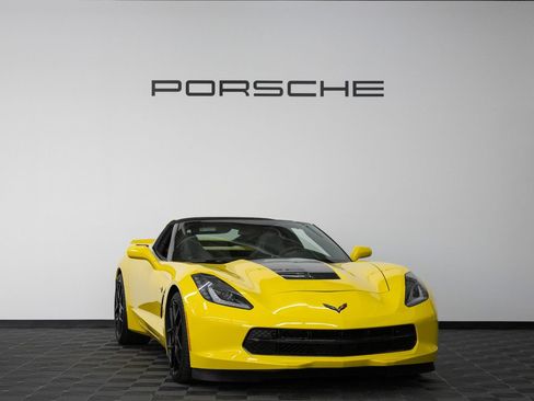 Used 2019 Chevrolet Corvette Stingray Coupe w/ 2LT Preferred Equipment Group RWD image 9