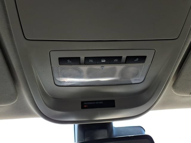 Used 2022 GMC Canyon Denali RWD image 30