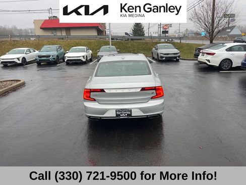 Used 2018 Volvo S90 T6 Inscription w/ Convenience Package image 12
