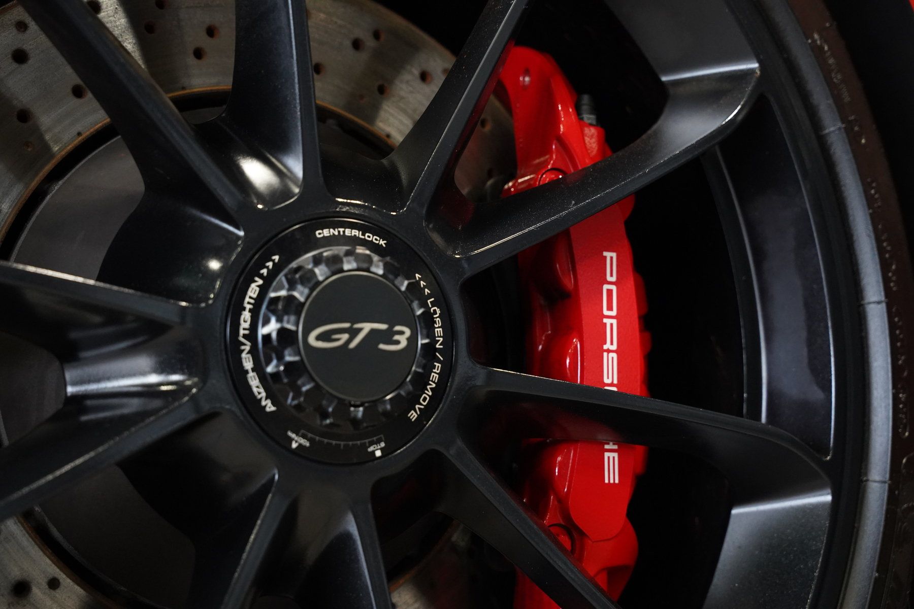 Used 2018 Porsche 911 GT3 RWD image 22