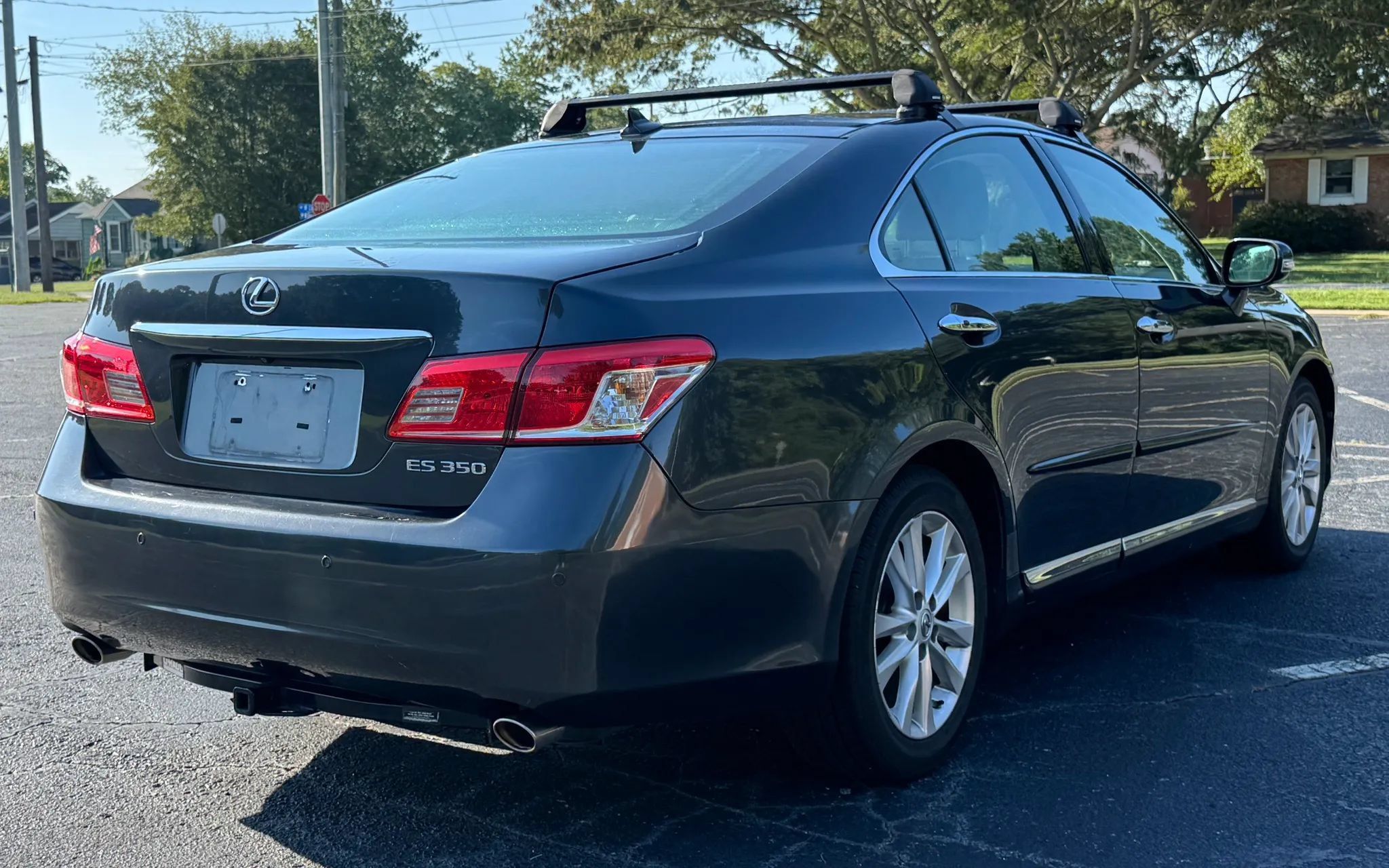 Used 2011 Lexus ES 350 w/ Preferred Accessory Package FWD image 7