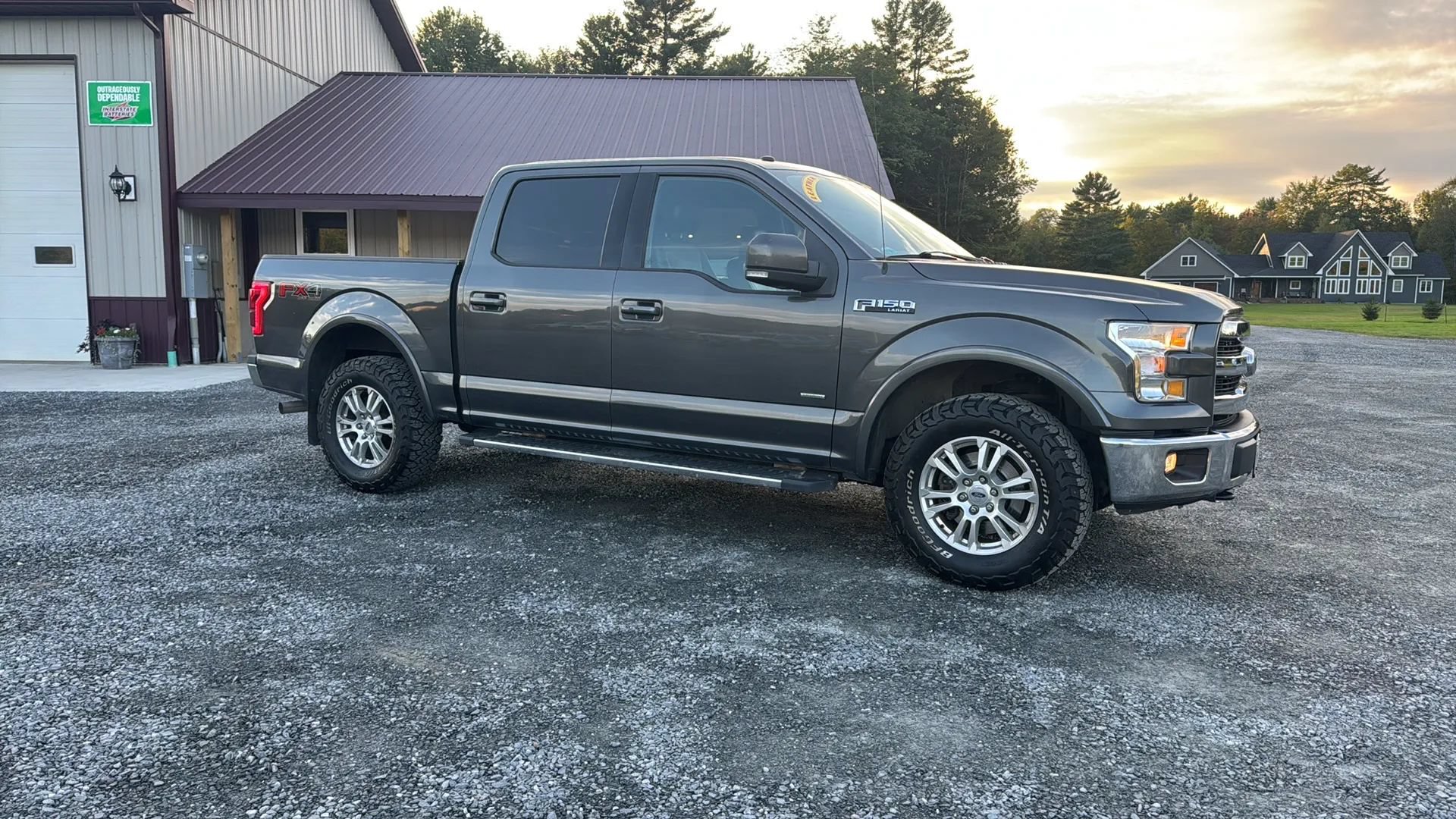 Used 2017 Ford F150 Lariat w/ Equipment Group 501A Mid AWD/4WD image 2