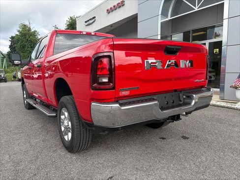 Certified 2026 RAM 2500 Big Horn AWD/4WD image 9