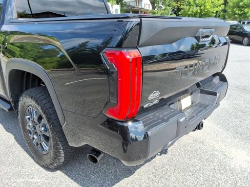 Used 2025 Toyota Tundra SR5 w/ SR5 Convenience Package AWD/4WD image 14