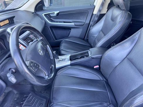 Used 2010 Volvo XC60 T6 AWD/4WD image 35