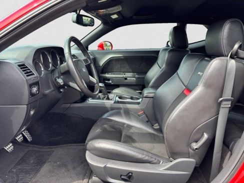 Used 2009 Dodge Challenger SRT8 image 11