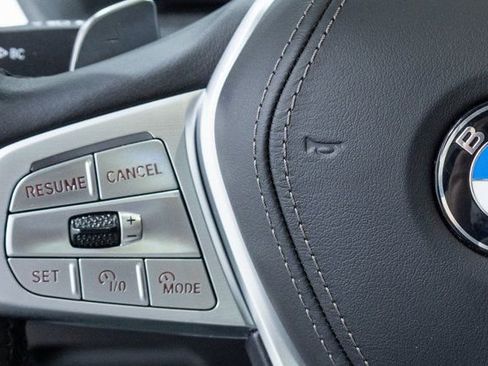 Certified 2024 BMW X7 xDrive40i image 14