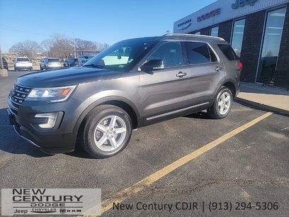 Used 2017 Ford Explorer XLT