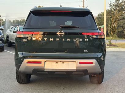 Used 2025 Nissan Pathfinder SL