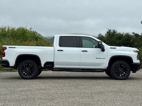 New 2026 Chevrolet Silverado 2500 LT w/ Trail Boss Package AWD/4WD image 3