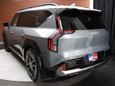 Used 2024 Kia EV9 GT-Line image 11