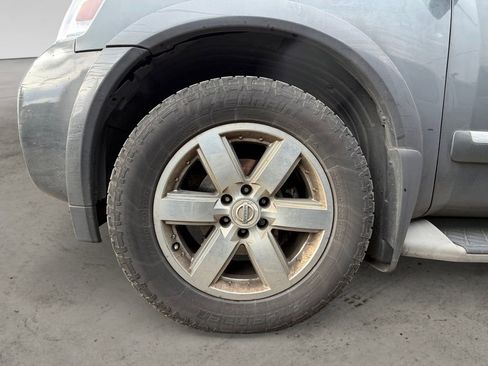 Used 2011 Nissan Armada Platinum w/ 2nd Row Captain Seat Pkg image 11