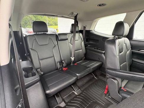 Used 2024 Kia Telluride S w/ S Sunroof Package FWD image 31
