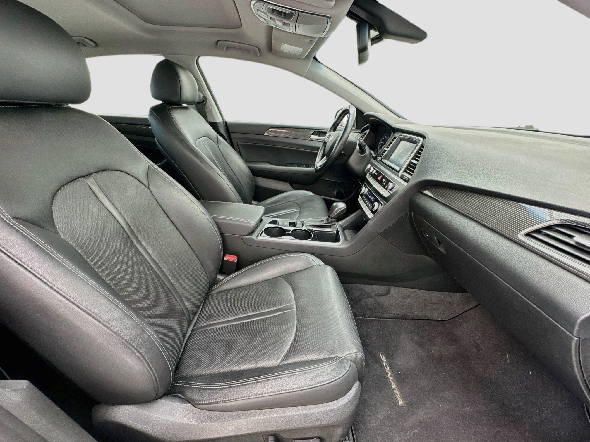 Used 2019 Hyundai Sonata Limited w/ Cargo Package FWD image 20