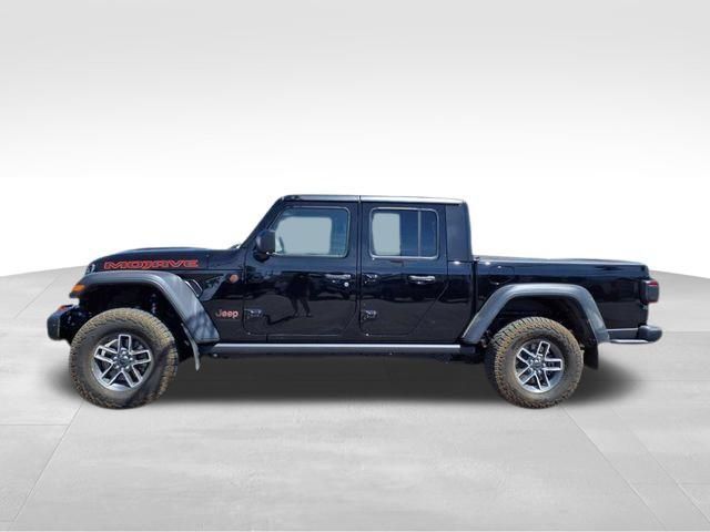 Used 2024 Jeep Gladiator Mojave w/ Steel Bumper Group AWD/4WD image 8