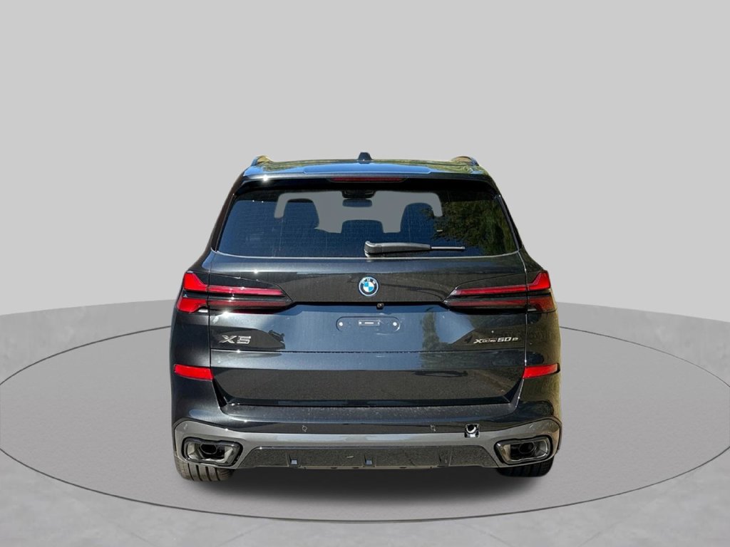 Used 2026 BMW X5 xDrive50e w/ M Sport Package AWD/4WD image 8
