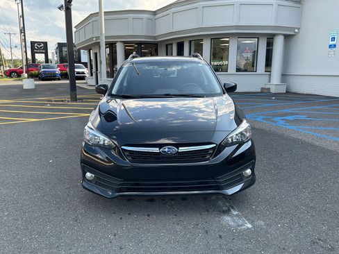 Used 2022 Subaru Impreza 2.0i Premium AWD/4WD image 2