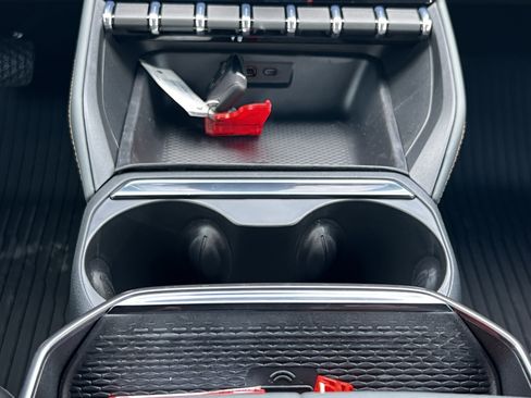 New 2026 GMC Terrain AT4 w/ Technology Package II image 16