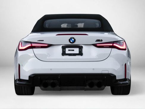 Used 2024 BMW M4 xDrive Competition image 8