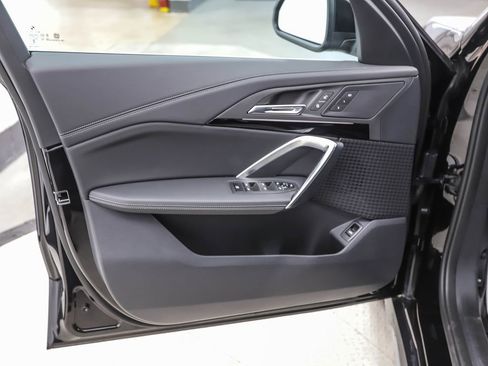 Used 2025 BMW X1 xDrive28i w/ Convenience Package image 9