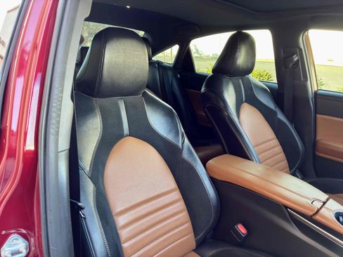 Used 2021 Toyota Avalon XSE w/ Carpet Mat Package (TMS) FWD image 51