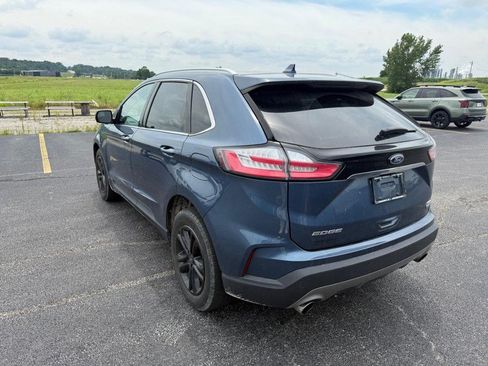 Used 2019 Ford Edge SEL w/ Cargo Accessory Package AWD/4WD image 3