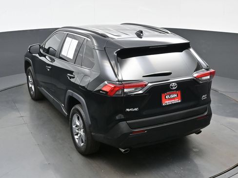 Used 2025 Toyota RAV4 XLE w/ Convenience Package AWD/4WD image 39