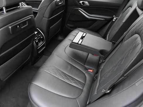 Used 2023 BMW X5 sDrive40i w/ M Sport Package image 10