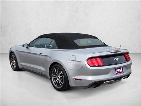 Used 2017 Ford Mustang Premium image 8