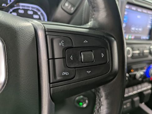 Used 2020 GMC Sierra 1500 SLT w/ SLT Premium Plus Package AWD/4WD image 18