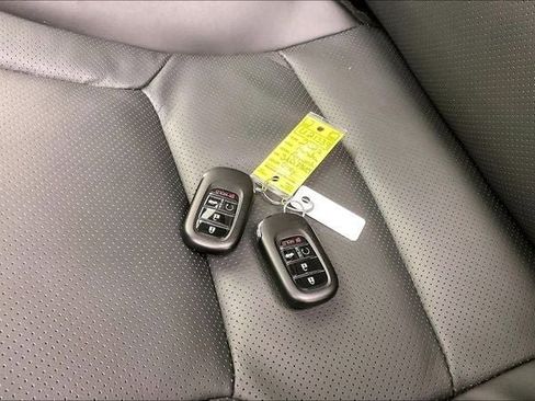 Certified 2025 Honda Accord Touring image 14