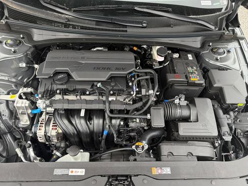 Used 2026 Hyundai Elantra Sport FWD image 25